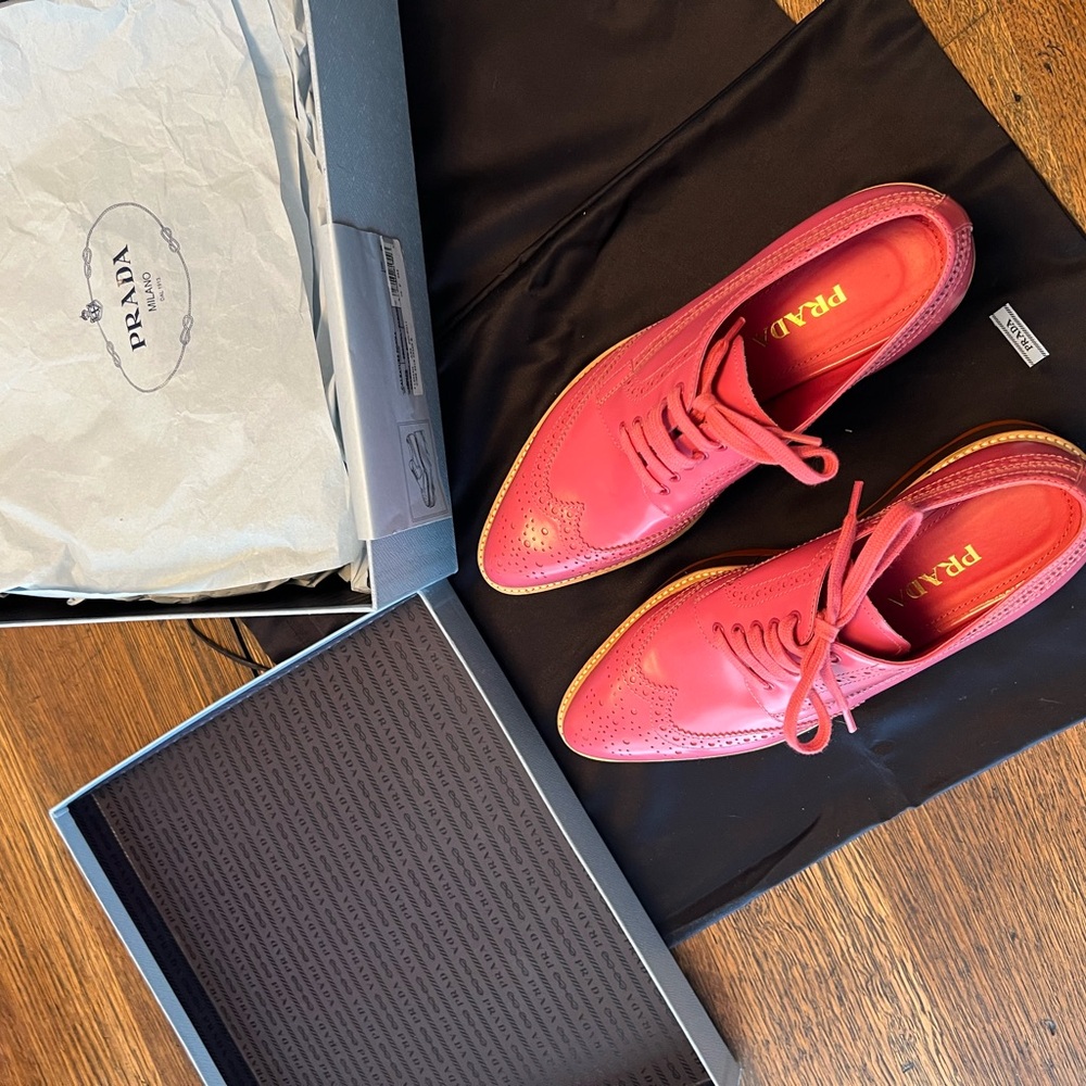 Prada Spazzolato Platform Wingtip Loafers - Picture 6 of 8
